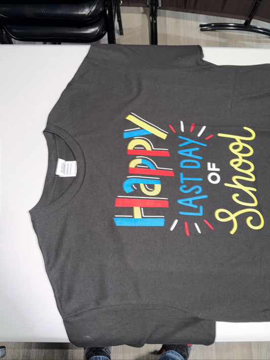 Delta Pro Weight Happy Last Day of School T-Shirt Size Men’s L