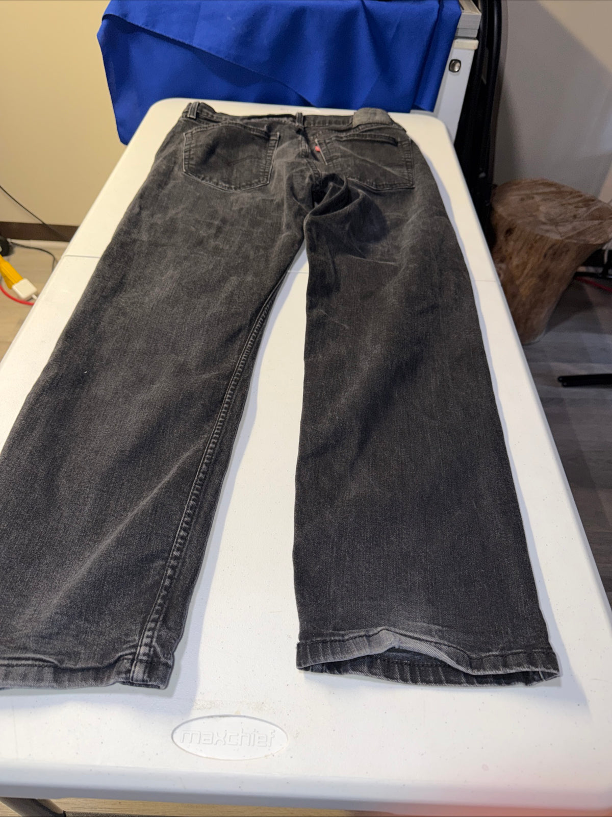 Levi’s 505 Men’s Jeans Regular Fit, Straight Leg Size W36xL32