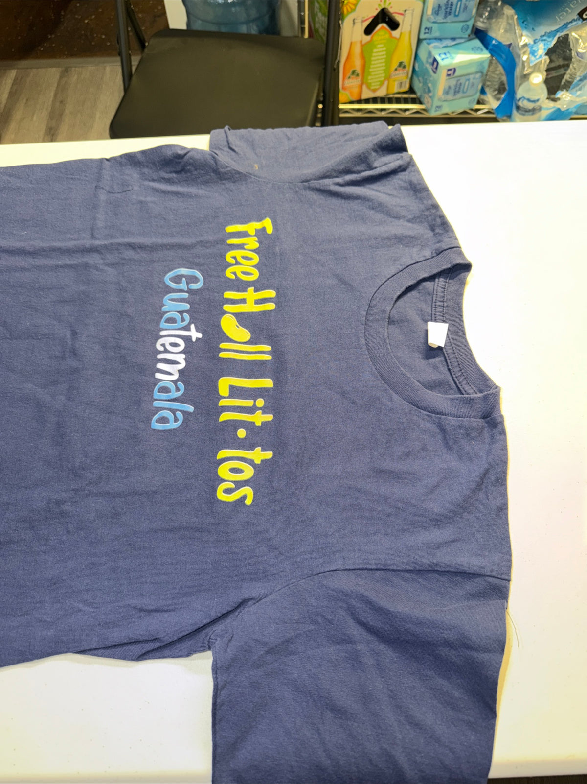 Guatemala Slang Graphic Tee Size L For Youth