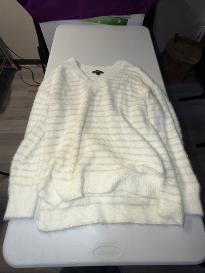 INC Women’s Large White Fuzzy Eyelash Knit Sweater Gold Metallic Striped V-NECK