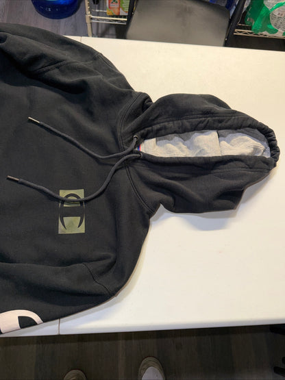 Men’s champion Pullover with Graphic Sleeve Branding Size M