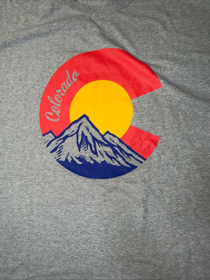 Colorado State Flag Mountain Graphic T-Shirt - Gray Unisex Size L