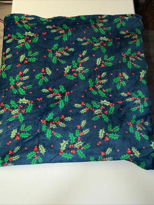 Holiday Home Microplush Throw Blanket Holly Berry Christmas Navy Blue 50x60