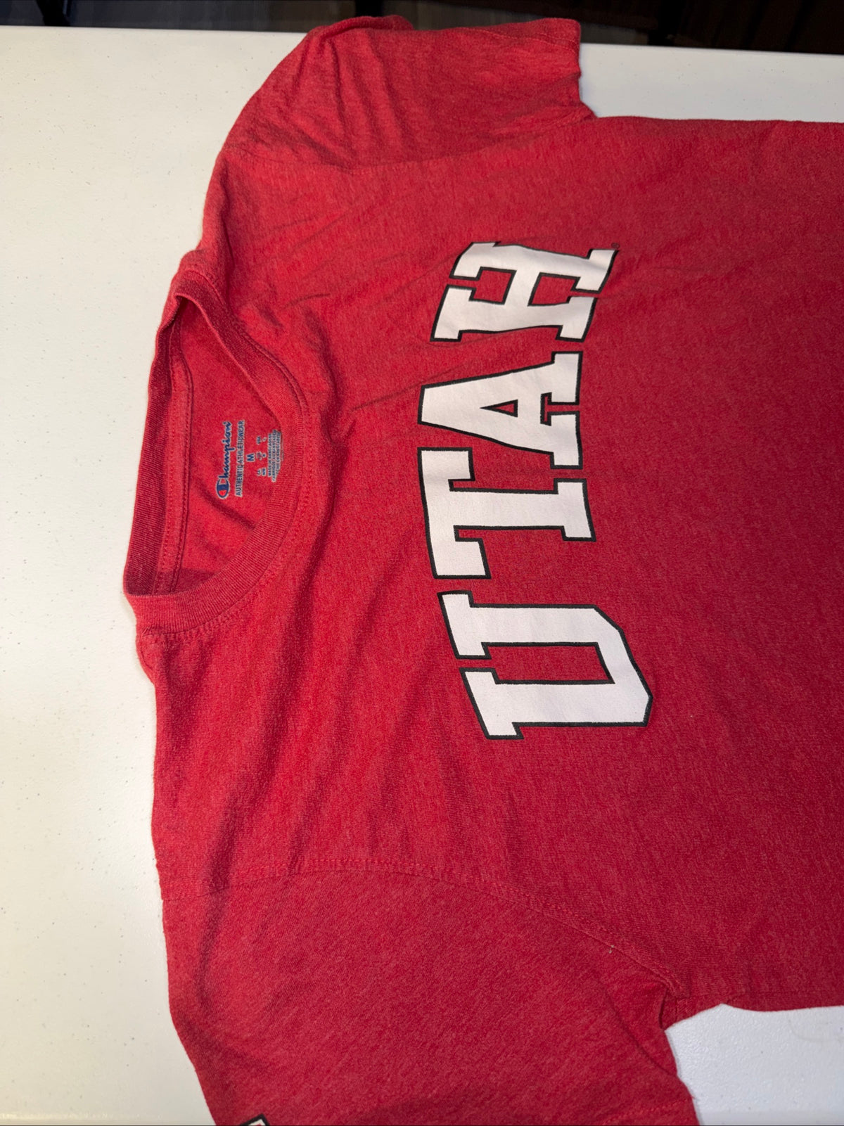Champion University of Utah Men’s Red Short Sleeve T-Shirt Size M